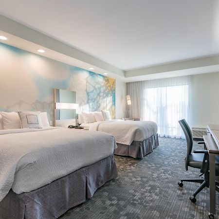 Отель Courtyard By Marriott Вэст спрингфильд Экстерьер фото